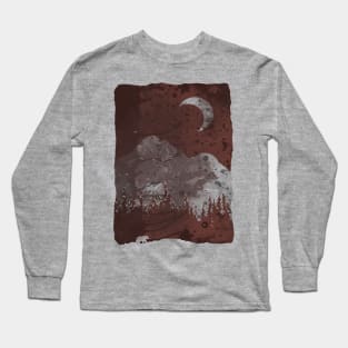 Winter Finds the Bear... Long Sleeve T-Shirt